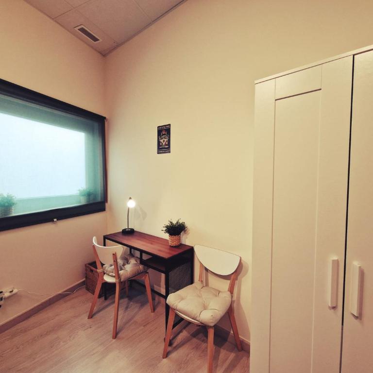 Albergue SIXTOs no Caminho - NO BIKE STORAGE - Habitación Doble con baño compartido - 4