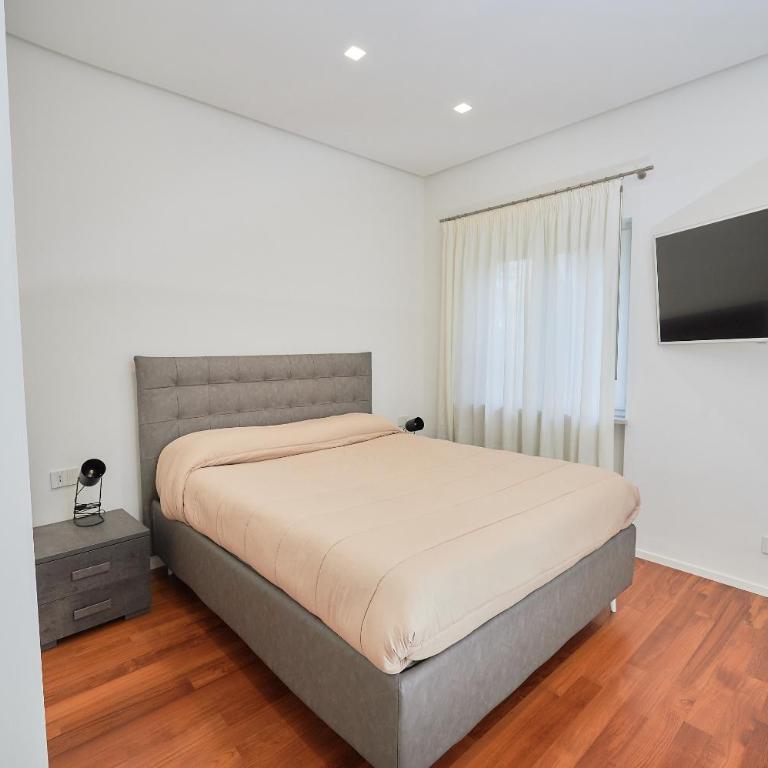 Dream house - Two-Bedroom Apartment - 1