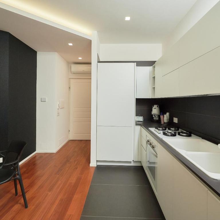 Dream house - Two-Bedroom Apartment - 12