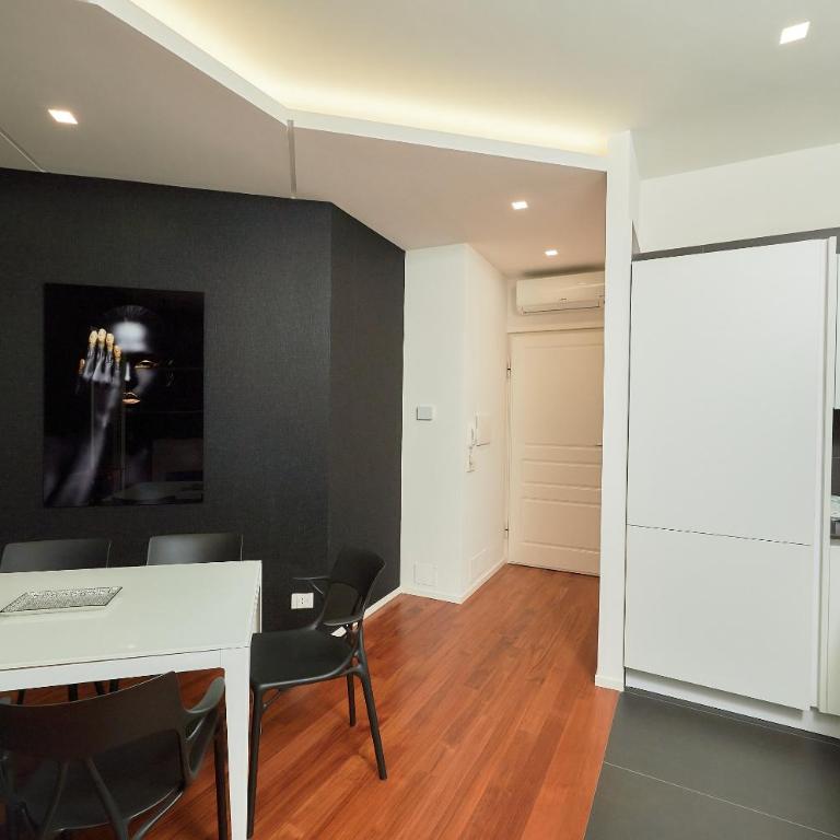 Dream house - Two-Bedroom Apartment - 13