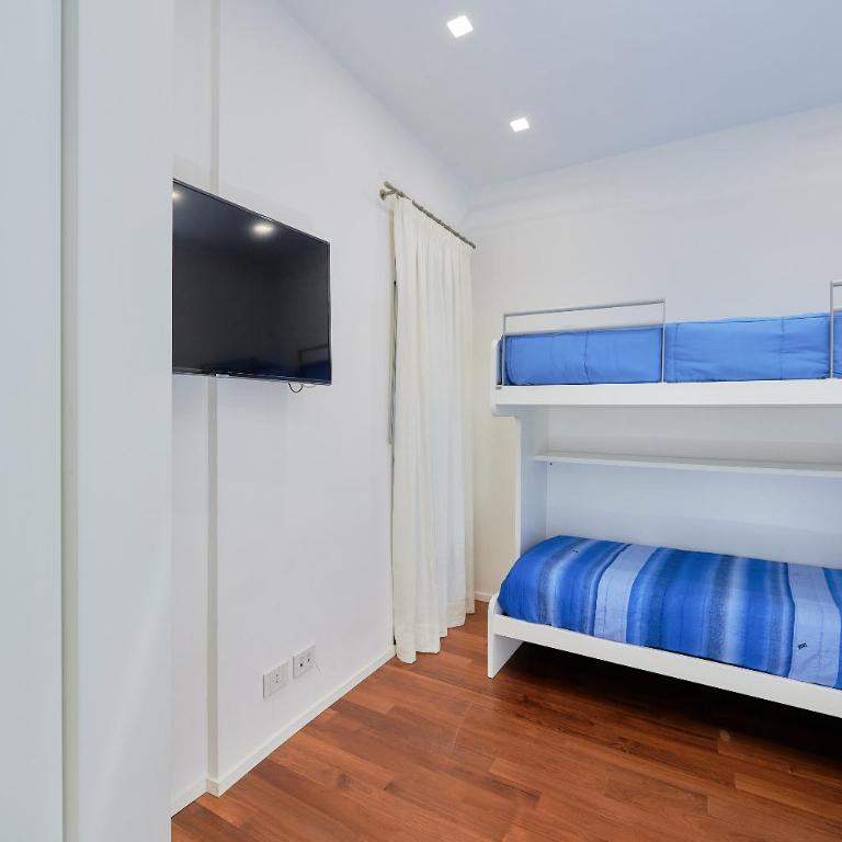 Dream house - Two-Bedroom Apartment - 6