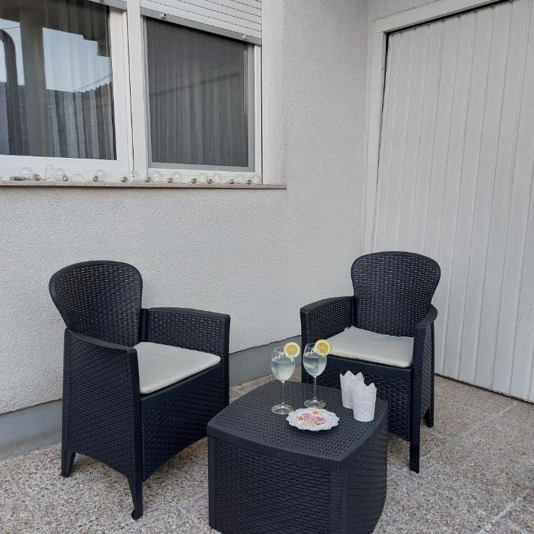Kia Ora - One-Bedroom Apartment - 6