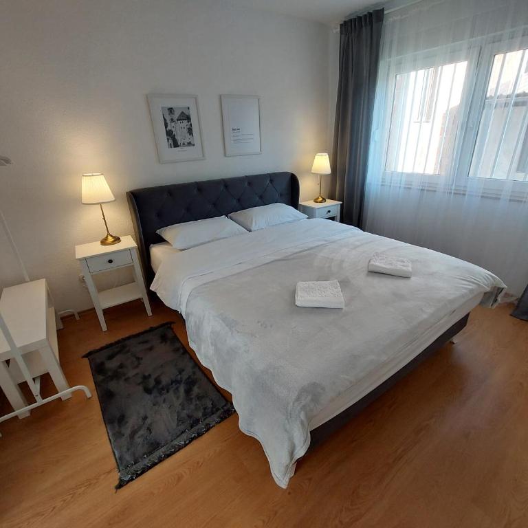 Kia Ora - One-Bedroom Apartment - 7