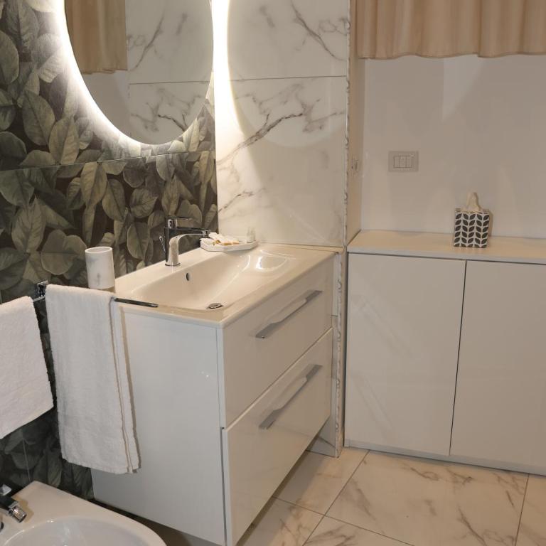 Home Antico Vicolo - Deluxe Double Room with Shower - 9