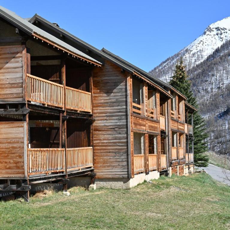 Les Airelles Le Coin Molines en Queyras Classé 3 étoiles - Appartement 3 Chambres - 27