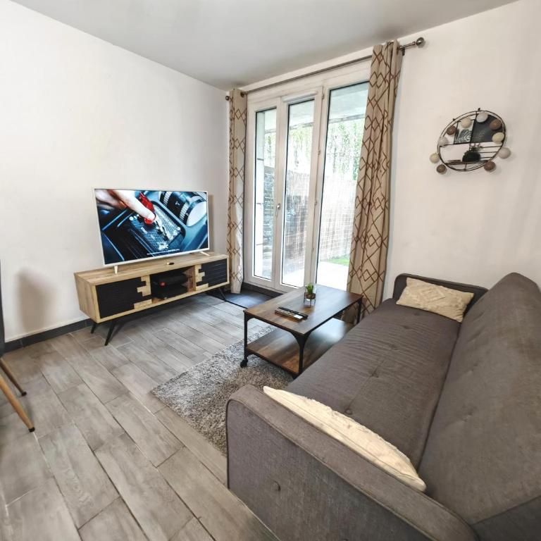 Appartement avec jardin - Métro 13 - Université Saint Denis - Apartamento de 1 dormitorio - 23