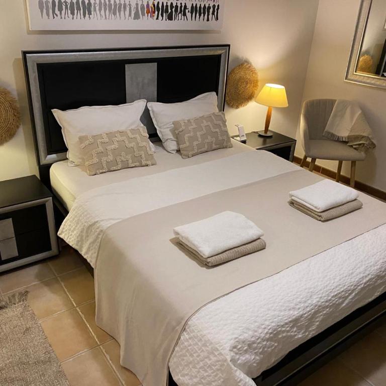 Villa CD30 with private heated pool - Villa - 52