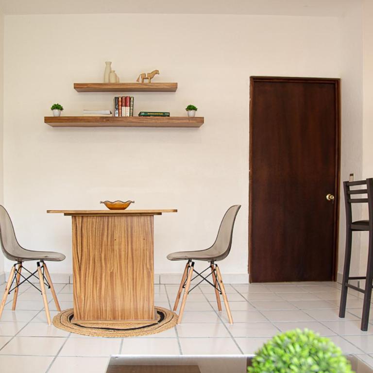 Casa Carranza - Romantic Zone Suites - Standard Apartment - 3
