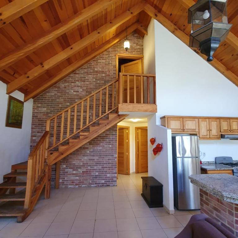 Cabañas Sierra Mazamitla - Habitación Familiar con terraza - 2