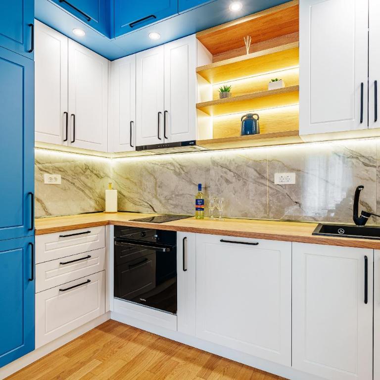 Skyline Apartments by In Property - Two-Bedroom Apartment - 50