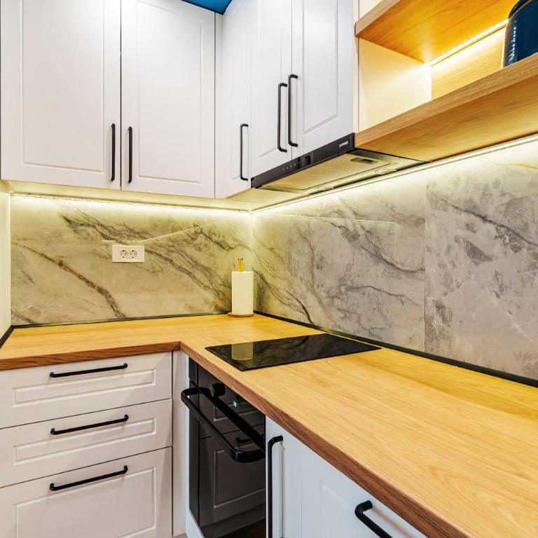 Skyline Apartments by In Property - Two-Bedroom Apartment - 41