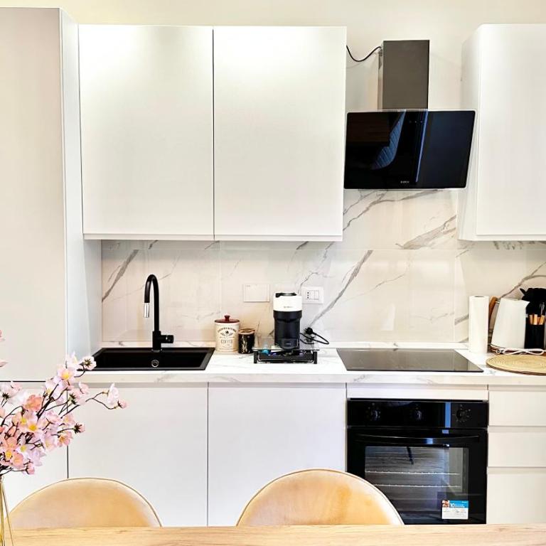 Appartamento d’arte, L’OASI - Appartamento con 2 Camere da Letto - 6