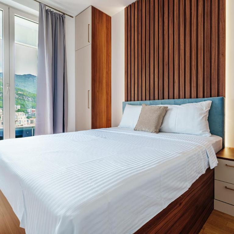 Skyline Apartments by In Property - Two-Bedroom Apartment - 34