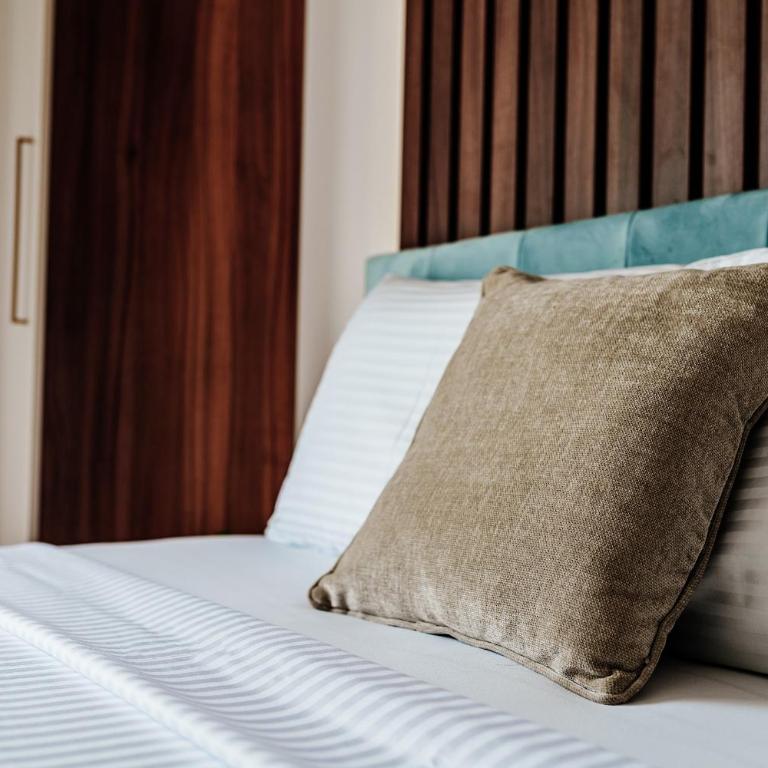 Skyline Apartments by In Property - Two-Bedroom Apartment - 4