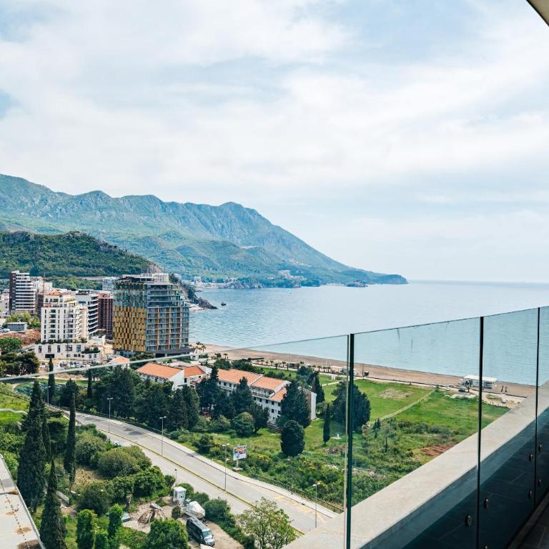 Skyline Apartments by In Property - Two-Bedroom Apartment - 9
