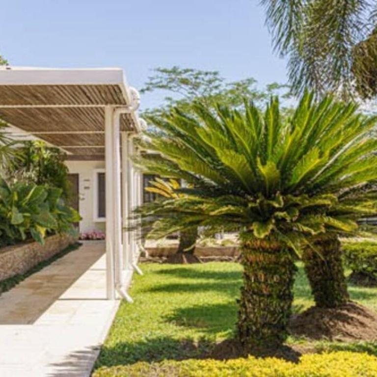 Balmoral House With Pool & Jacuzzi - Chalet - 5