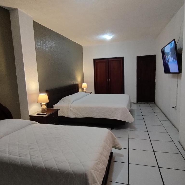 HOTEL PUERTA DEL SOL - Habitación Individual - 25