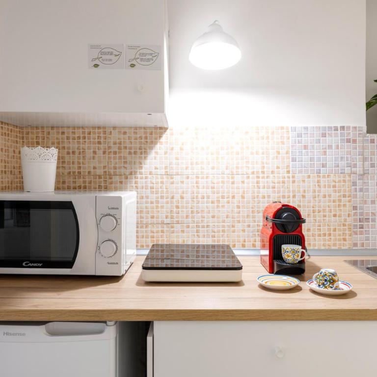 Agata & Rosalia 2 Suite Indipendenti e Comunicanti con Balcone & AC - Appartamento con 2 Camere da Letto - 14