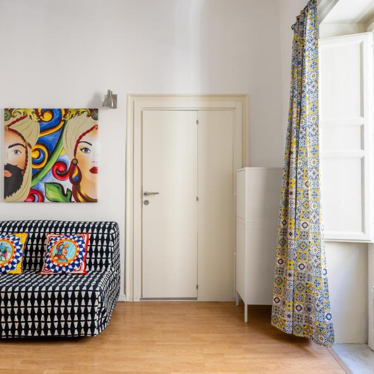 Agata & Rosalia 2 Suite Indipendenti e Comunicanti con Balcone & AC - Appartamento con 2 Camere da Letto - 26