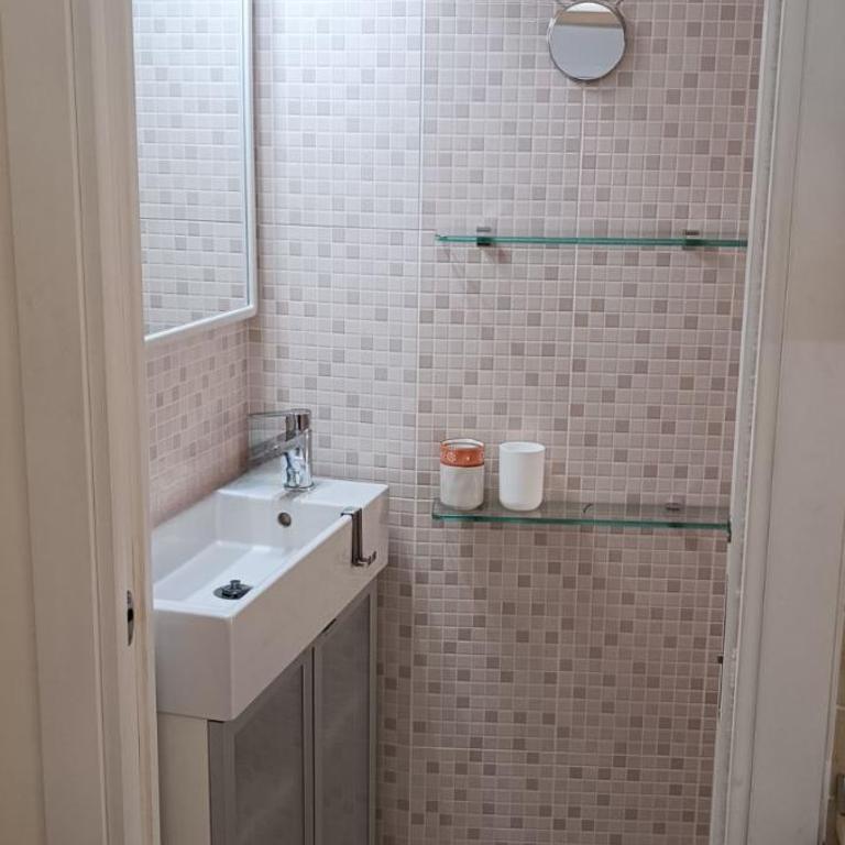Casa Lomenzo - One-Bedroom House - 14