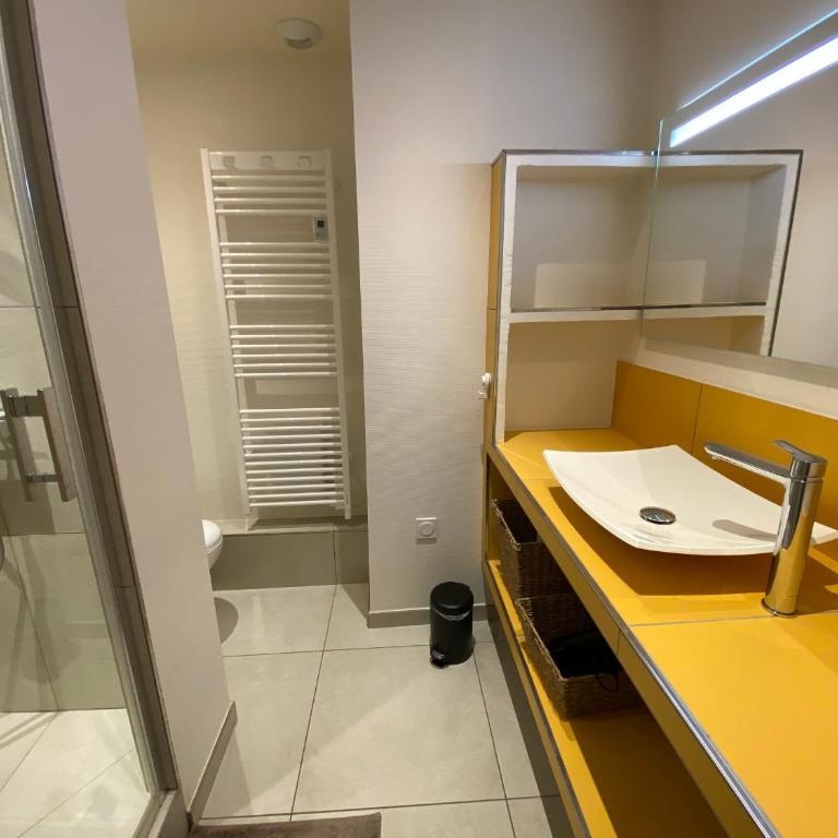 Studio Cabine à Arcachon avec Parking, WiFi et Accès Direct Plage - FR-1-374-219 - Studio - 4