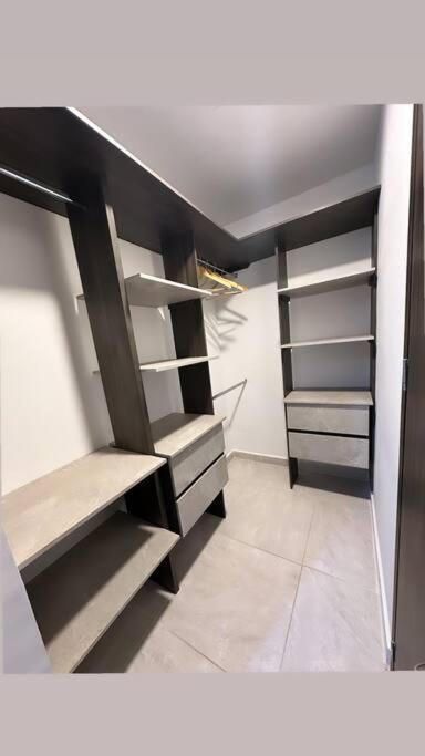 Apartamento en Dosquebradas - Three-Bedroom Apartment - 31