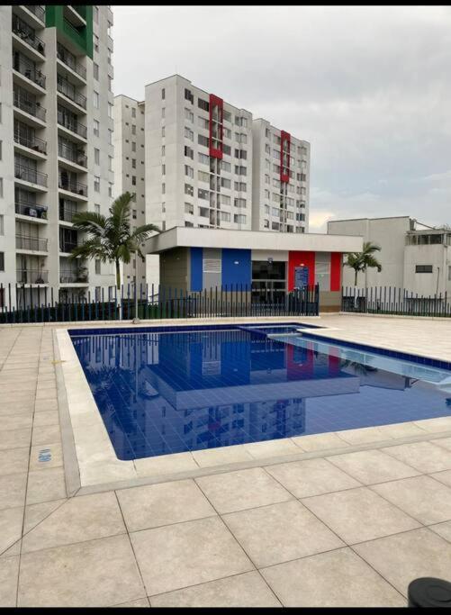 Apartamento en Dosquebradas - Apartamento de 3 dormitorios - 43