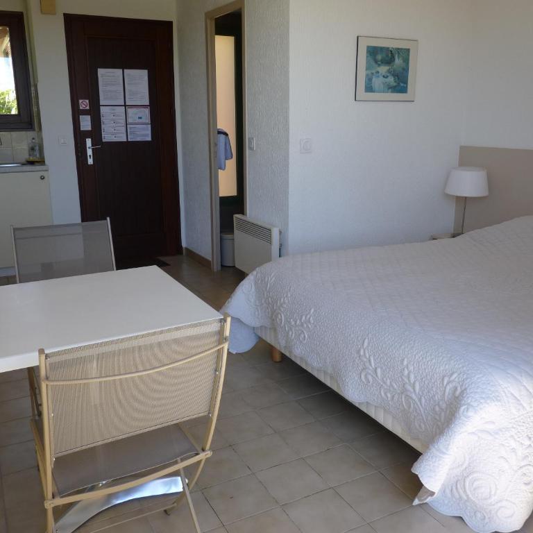 Residence Les Sellettes - Studette with One Double Bed - 3