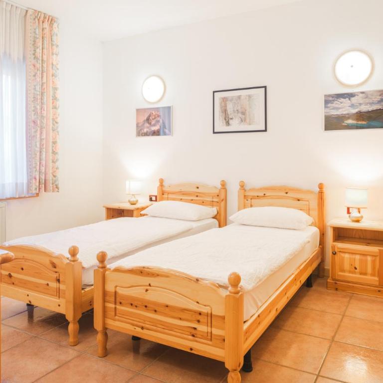 Residence Al Caminetto - Two-Bedroom Apartment (6 Adults) - 10