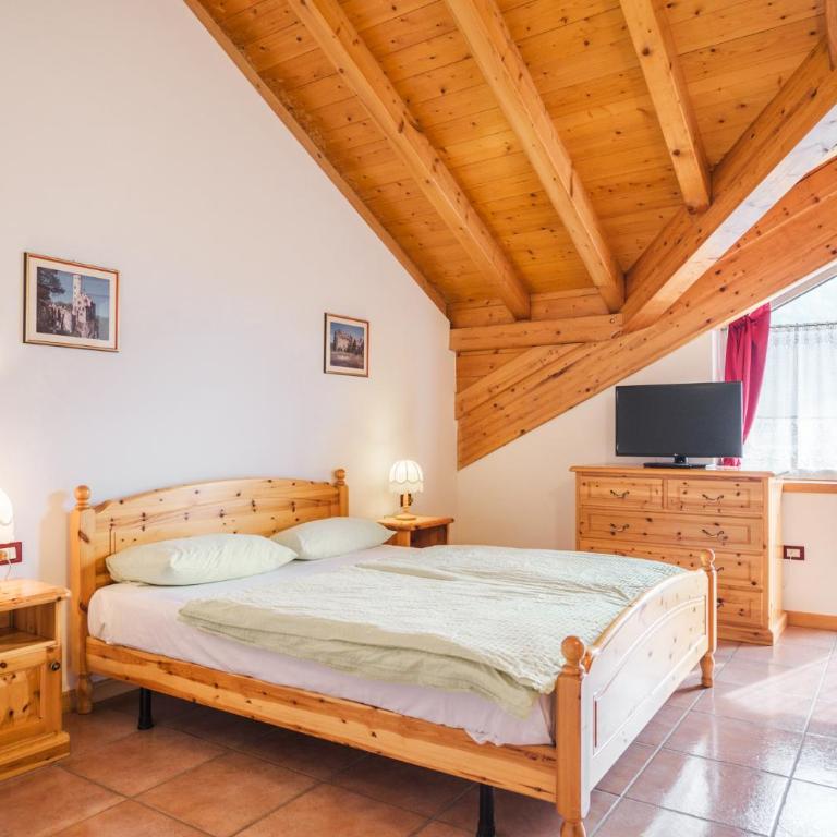 Residence Al Caminetto - Two-Bedroom Apartment - 12