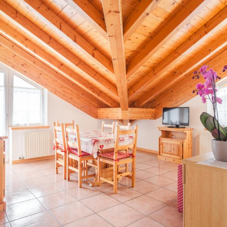 Residence Al Caminetto - Two-Bedroom Apartment - 13