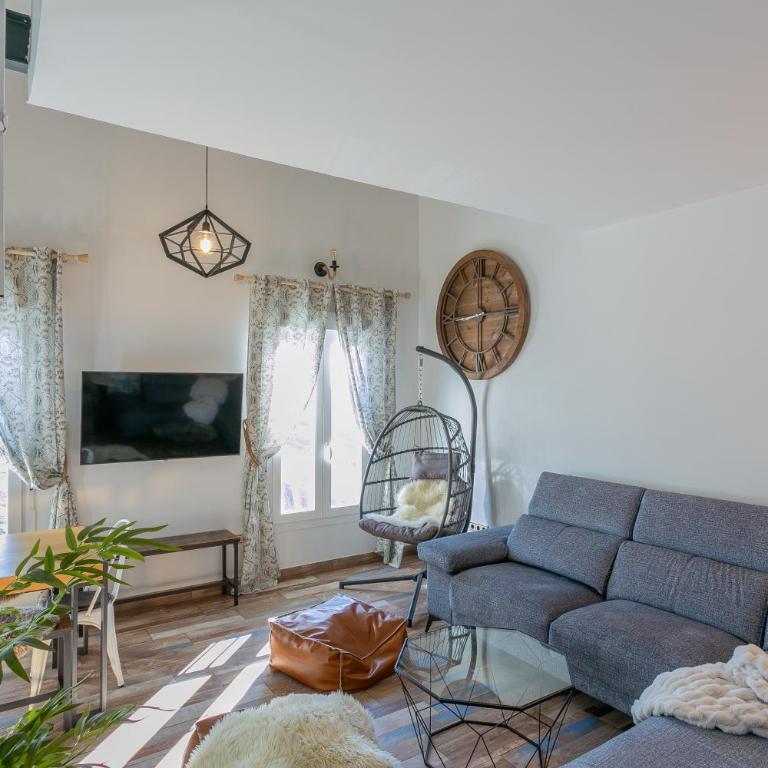 DUPLEX TEMPLO NEVADO con 2 Parking cubiertos gratis - Apartamento Dúplex - 3
