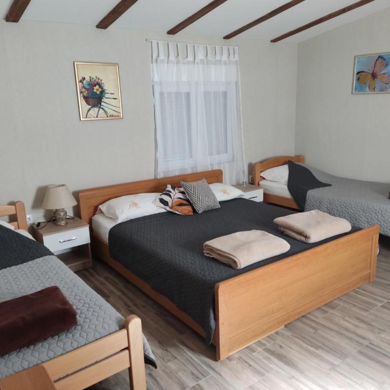 Villa SUNFLOWER - Two-Bedroom Villa - 17