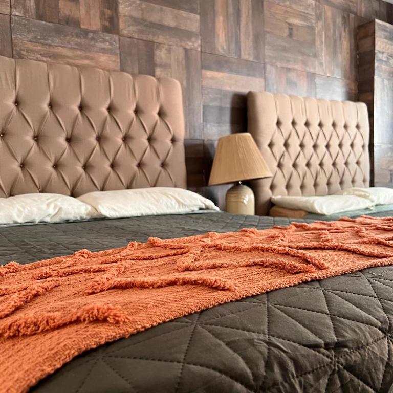 The Black Tree Hotel Boutique - Comfort Quadruple Room - 3