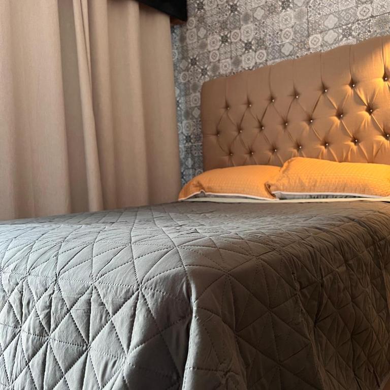 The Black Tree Hotel Boutique - Small Double Room - 3