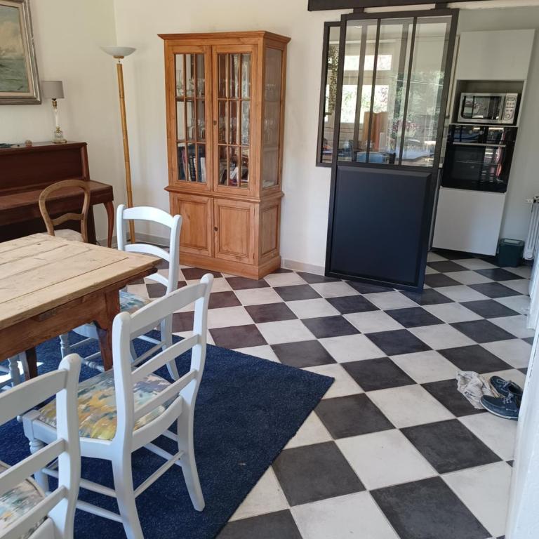 VILLA AVEC PISCINE A 400M DE LA PLAGE - Casa con 3 Camere da Letto - 18