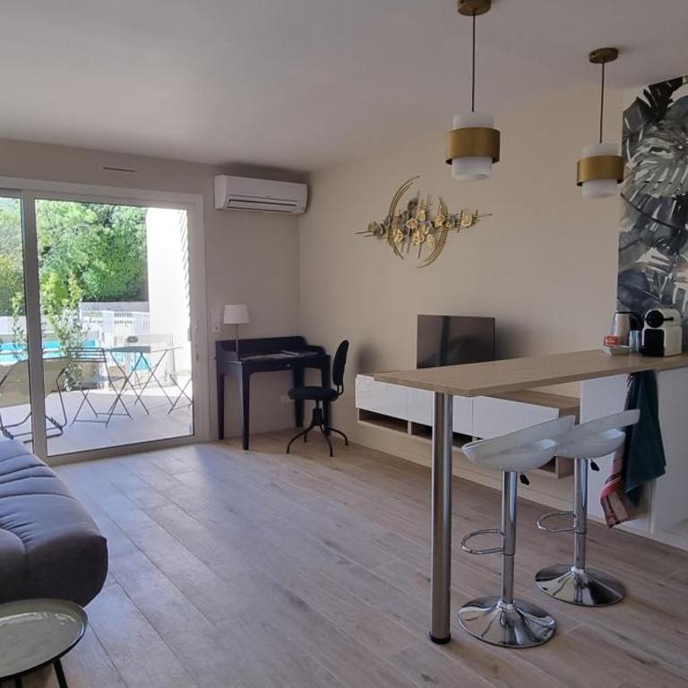 "Côté Gibaou" Centre-ville Garage Piscine Terrasse - One-Bedroom Apartment - 2