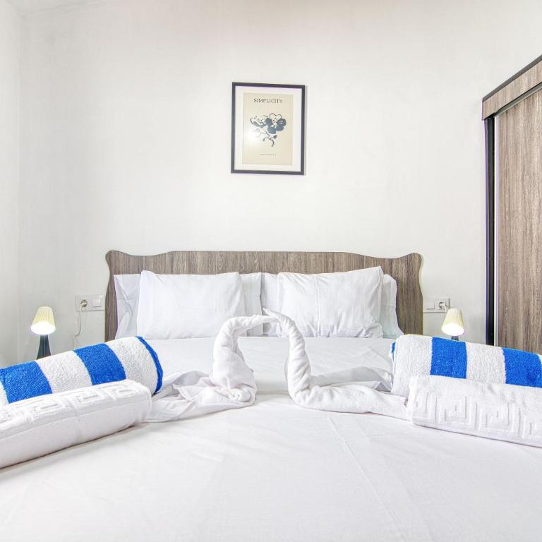 Bungalow Los Porches D52 - Two-Bedroom Apartment - 5