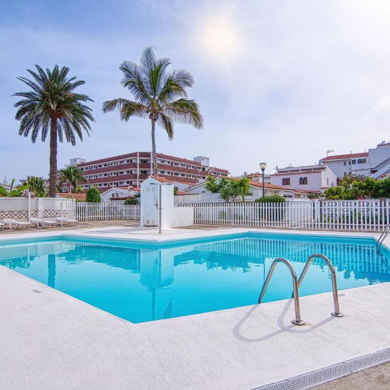 Bungalow Los Porches D52 - Two-Bedroom Apartment - 21