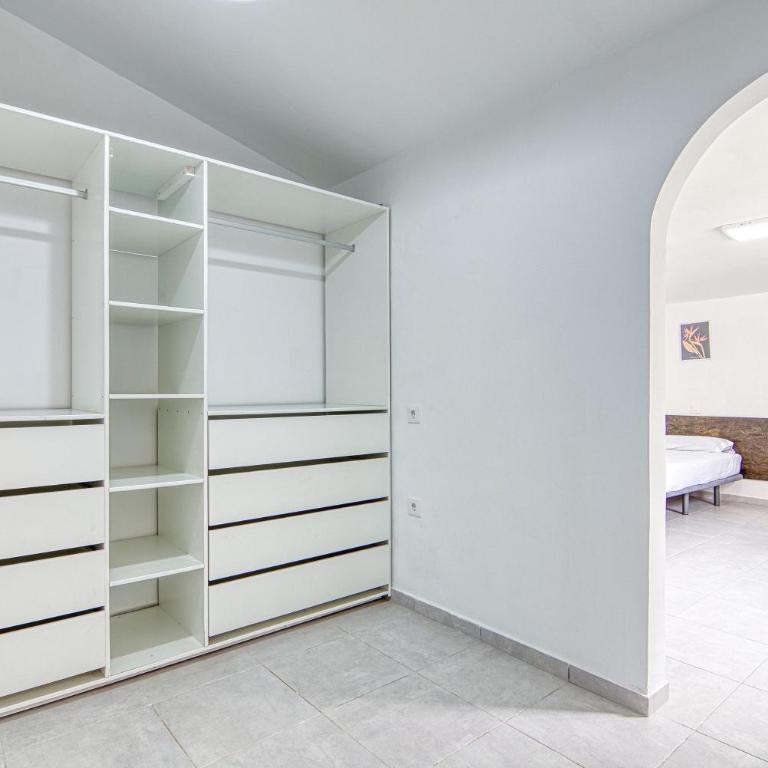 Bungalow Los Porches D52 - Two-Bedroom Apartment - 24