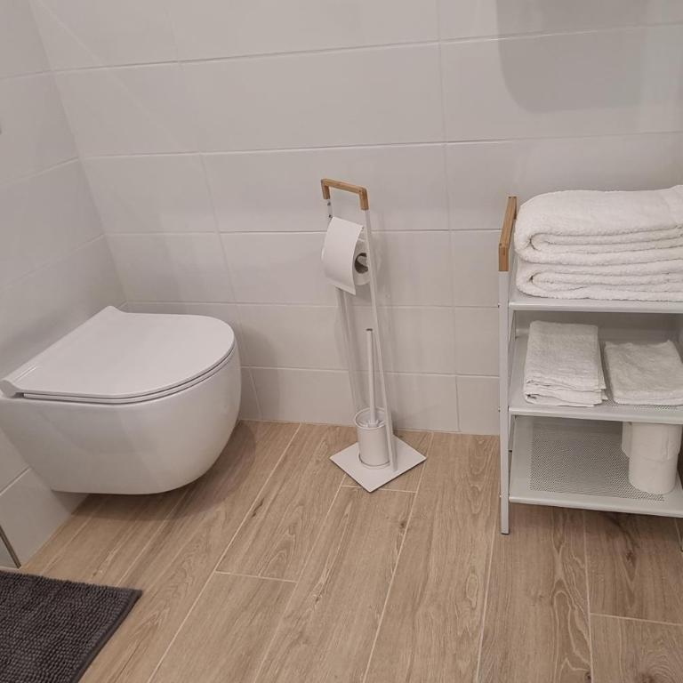 "Côté Gibaou" Centre-ville Garage Piscine Terrasse - One-Bedroom Apartment - 15
