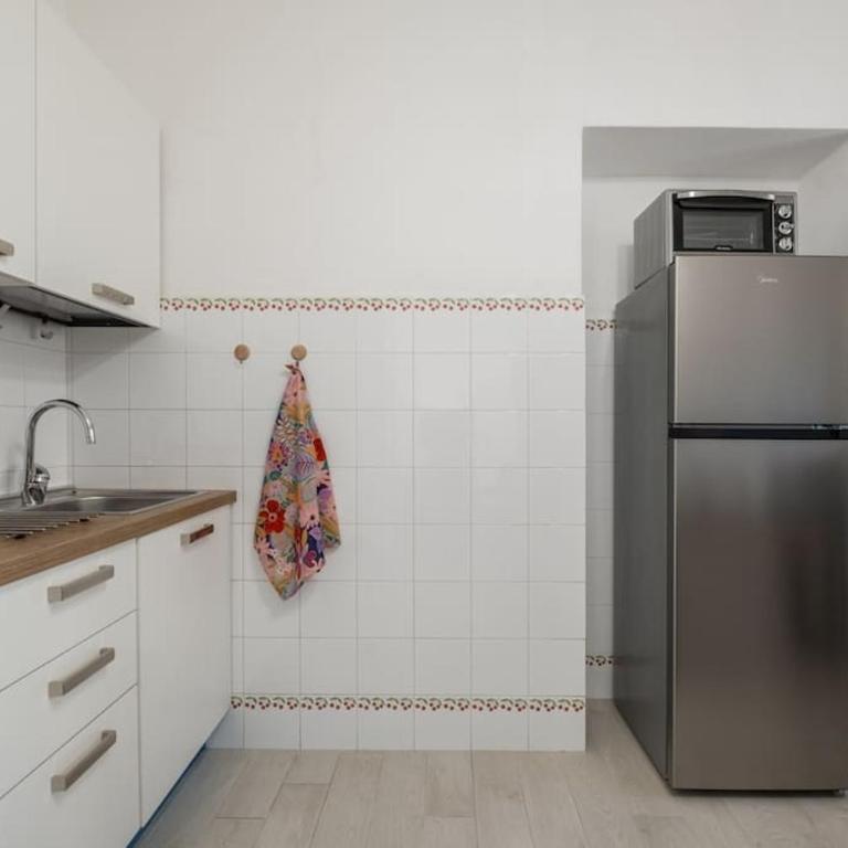 Casa Ofride -Centro-Poetto 10 min-Wi-Fi-Netflix - Appartamento con 2 Camere da Letto - 22