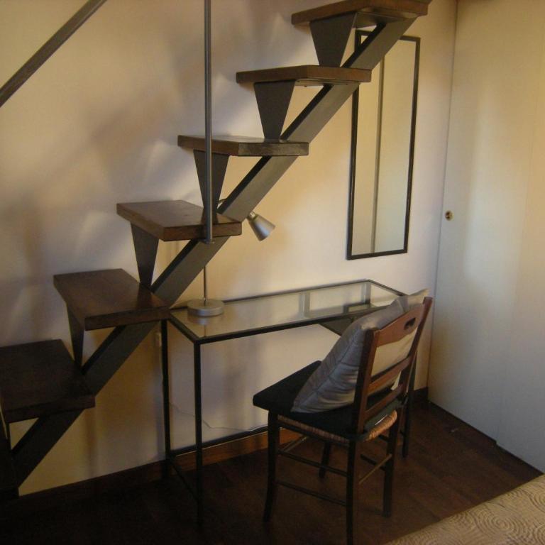 My Sweet Home In S. Frediano - Three-Bedroom Apartment - 17