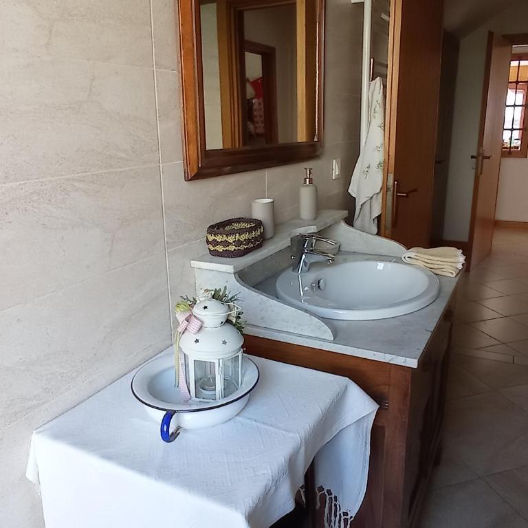 ROOM AURORA - Habitación Doble con baño privado - 1 o 2 camas - 12