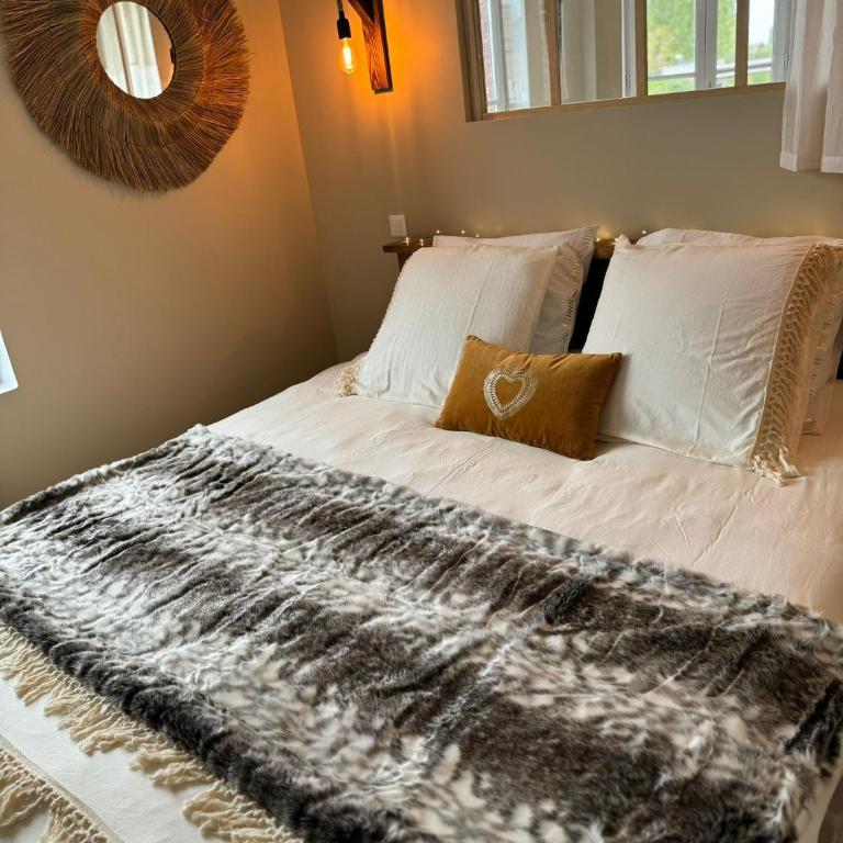 Duplex Safari jusqu'à 4 personnes, Spa, cinéma et lit sous les arbres, day use, 10 min centre - Appartamento con 2 Camere da Letto - 21