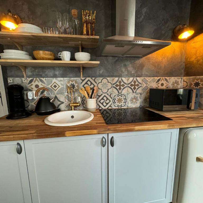 Duplex Safari jusqu'à 4 personnes, Spa, cinéma et lit sous les arbres, day use, 10 min centre - Appartamento con 2 Camere da Letto - 26