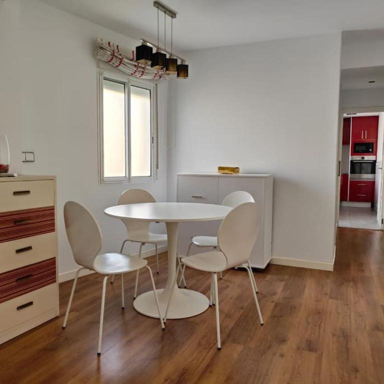 Piso cerca universidades y playa - One-Bedroom Apartment - 5