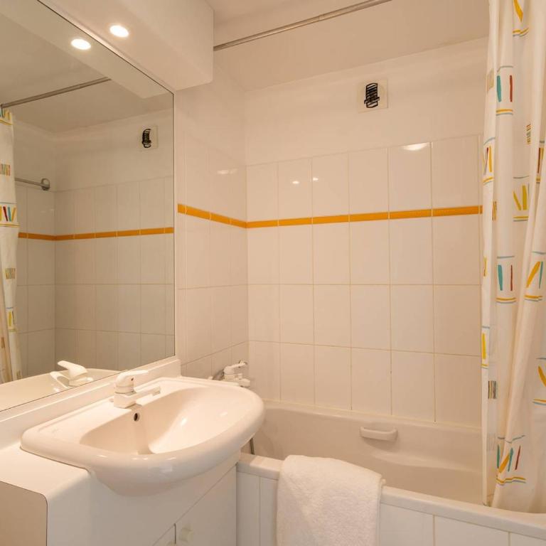 Appartement Duplex 50m² à Carnac avec Piscine Chauffée, Proche Plages pour 6 Personnes - FR-1-477-63 - Appartamento (6 Adulti) - 7