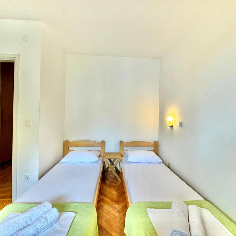 Family two bedroom apartment Slavija - Apartman sa 2 Spavaće Sobe - 19