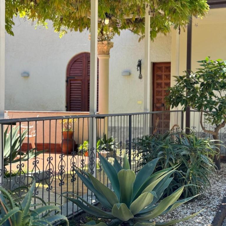 Casa Vacanze Villa Angelina - Villa con 2 Camere da Letto - 4
